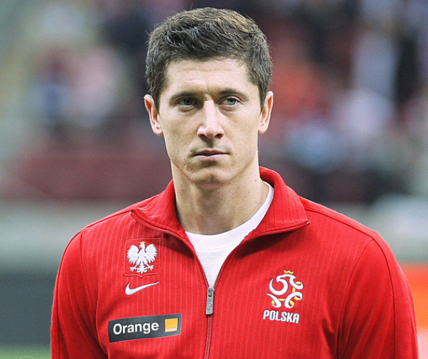 Lewandowski reklamuje telewizory! (FOTO)