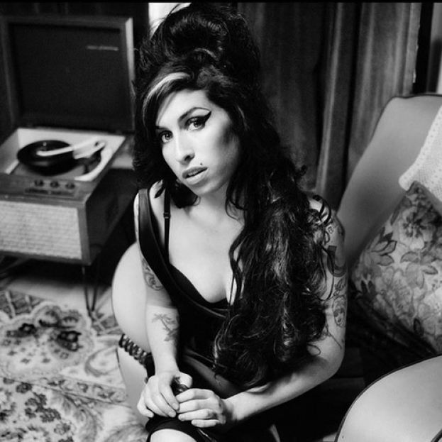 Lady Gaga przebrana za... Amy Winehouse!
